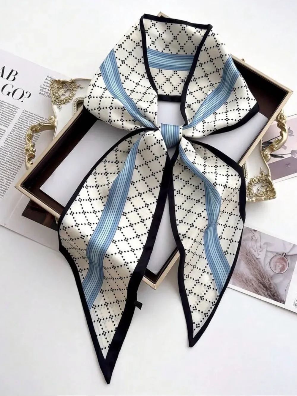 Blue & White Patterned Neck Scarf M794